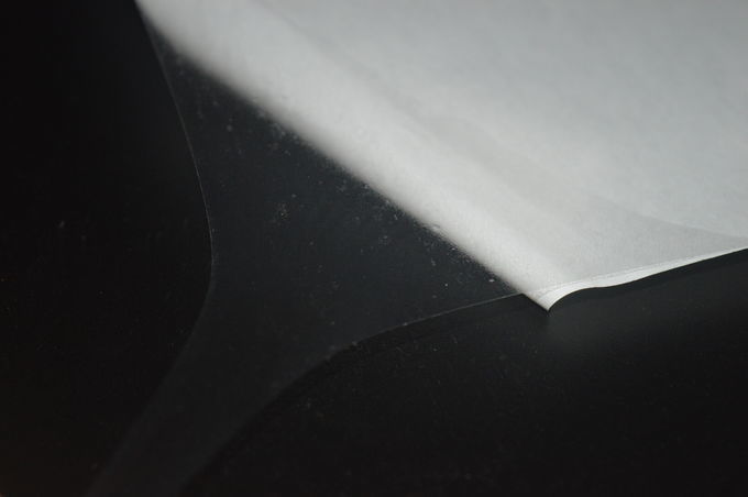 Film chaud de colle de fonte de 0.03mm de polyuréthane translucide laiteux d'épaisseur pour les tissus composés 9 de Leater ou de Textlie